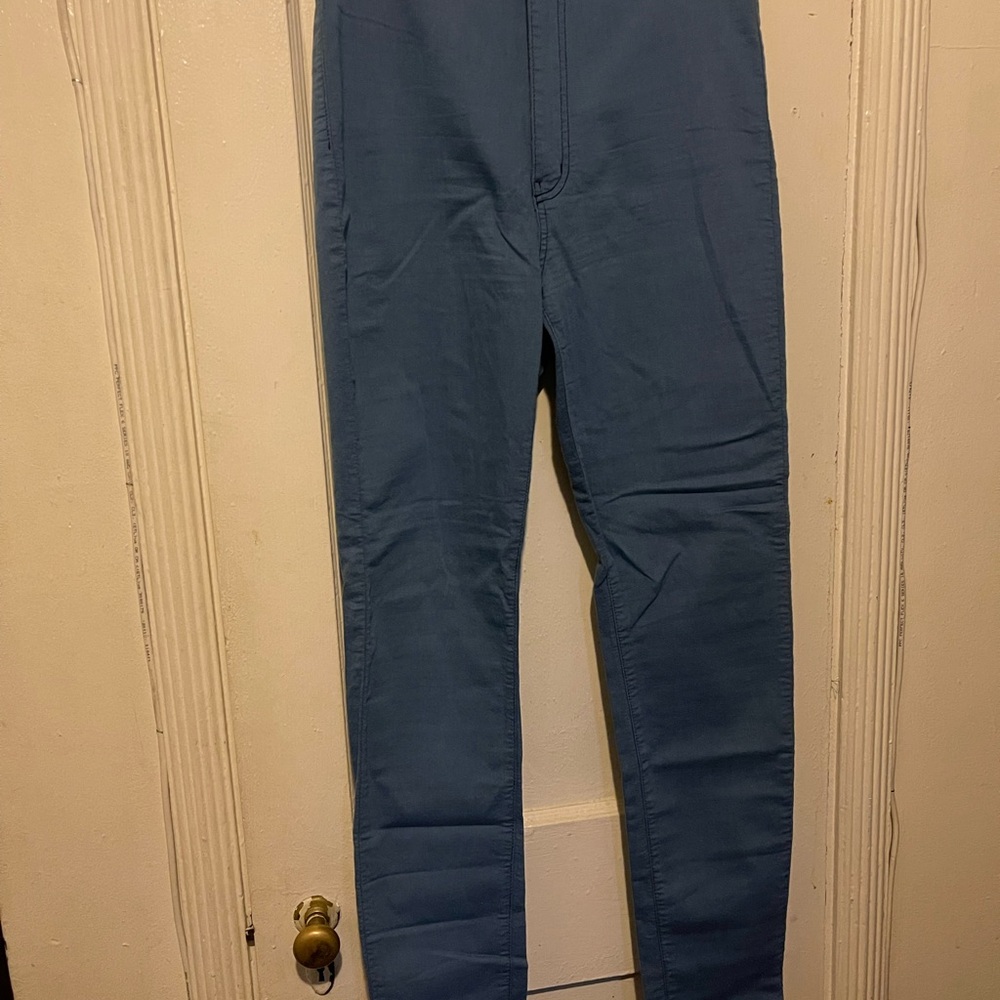 Fashion Nova woman’s blue high waisted pants